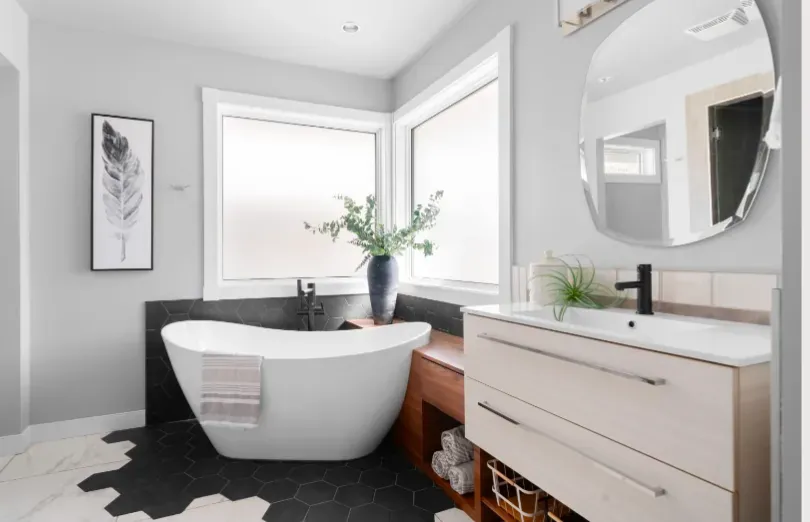 Is a Shower or Bathtub Replacement a Small Renovation?