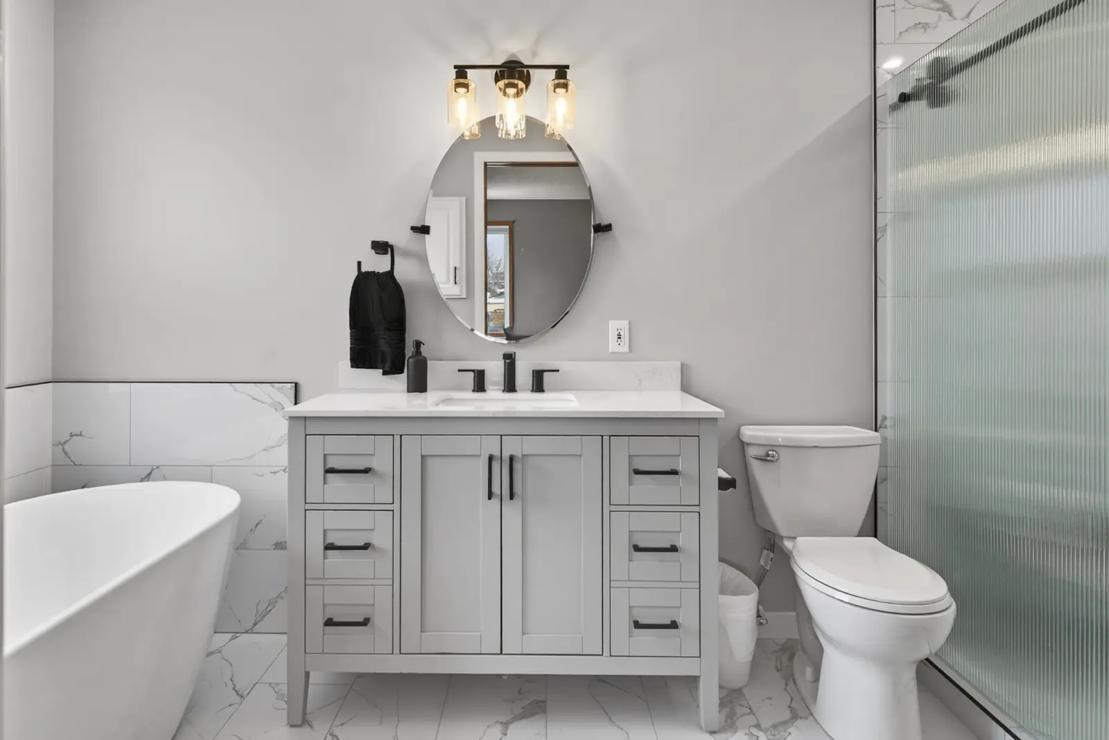 Mountain View Park Primary Bathroom Renovation